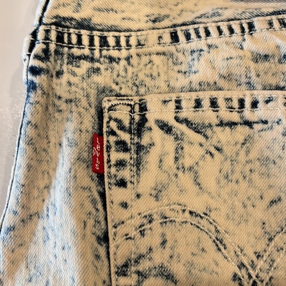 Levi’s 501 Acid Wash Mid Rise Shorts Size 25 - Picture 12 of 16